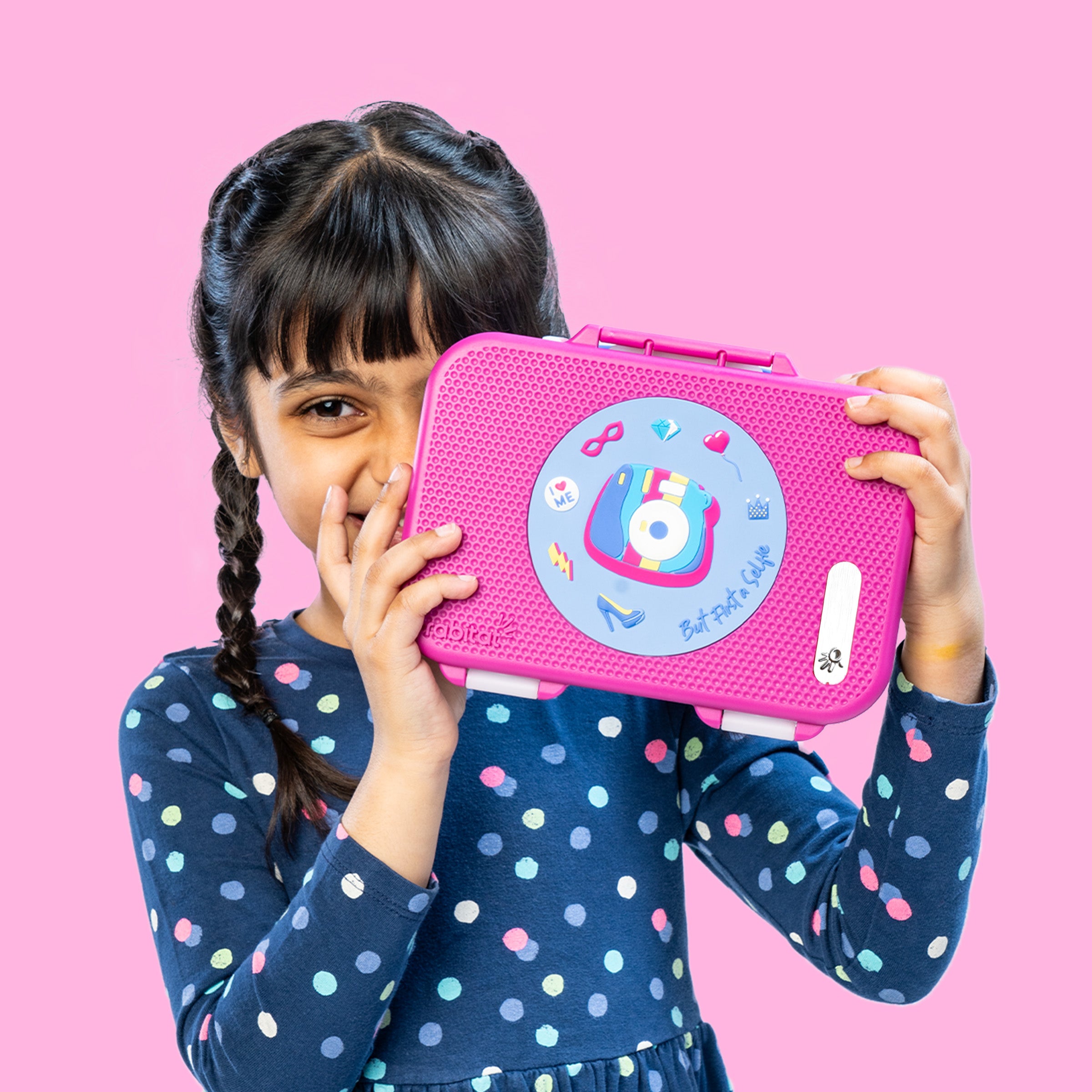 Munchbee 3-Sectional Lunchbox for Kids