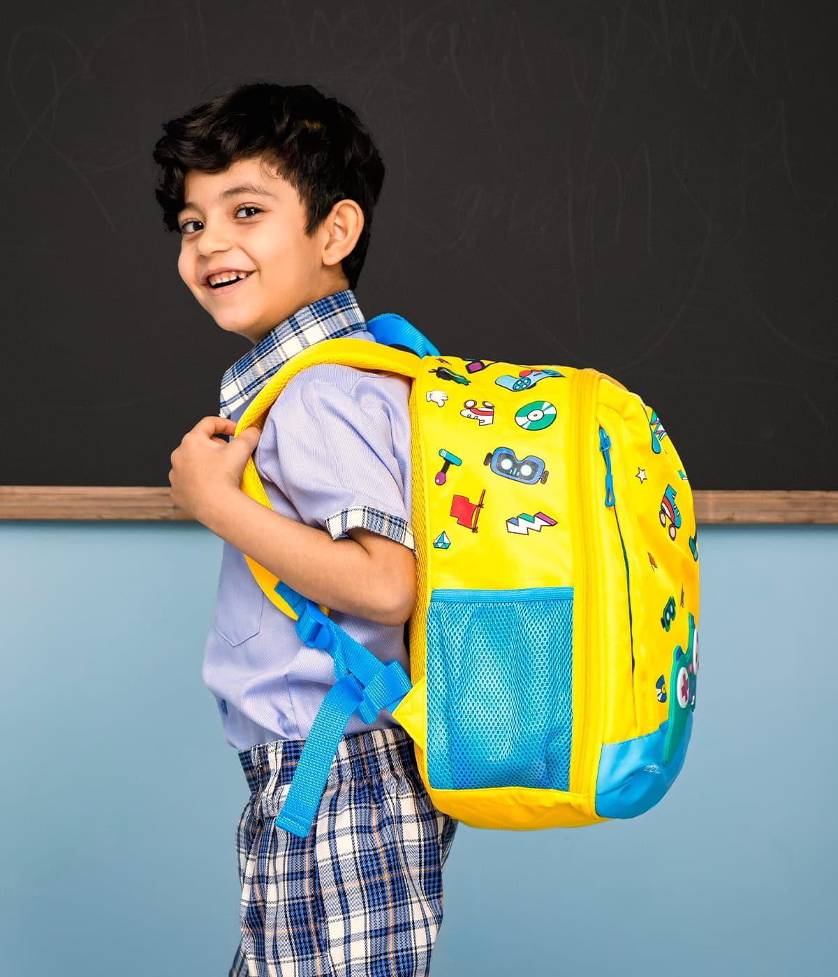 Nutripack Combo (Smash Big kid School Bag + Nutrilock Insulated Stainless Steel Bottle)